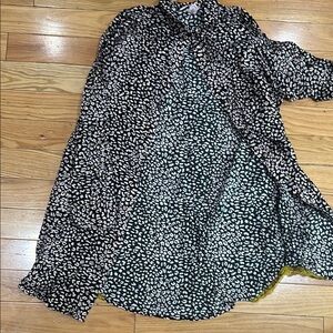 Victoria's Secret Black and Pink Patterned Top